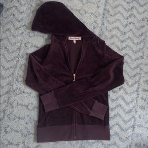 Juicy couture sweatshirt